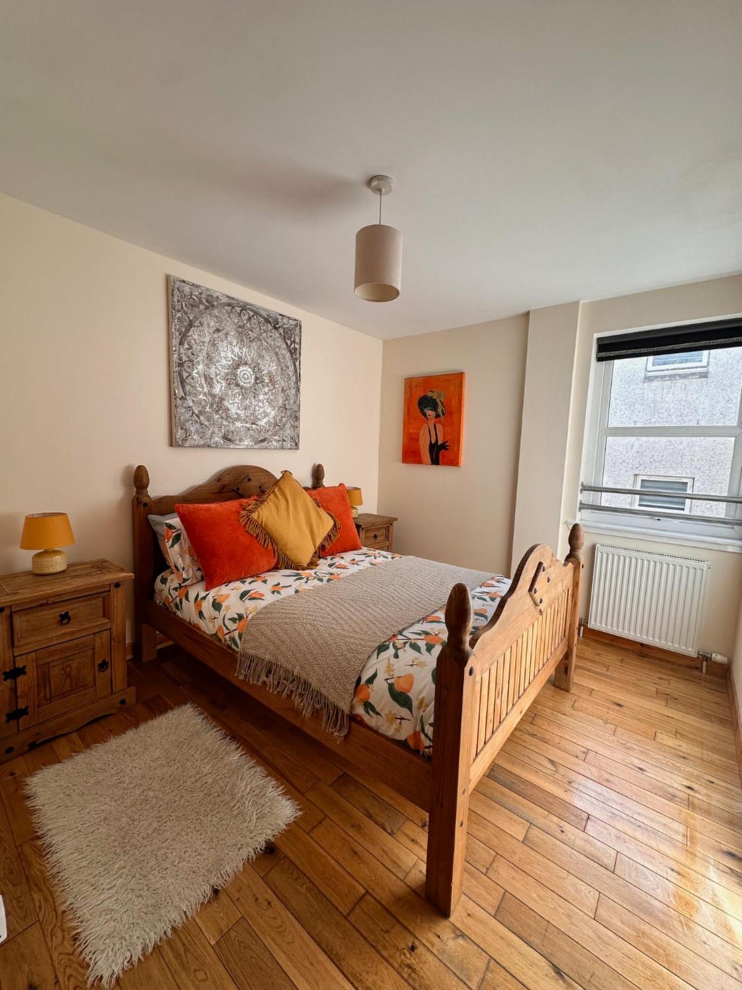City Centre Apartment Next To Bus And Train Station Inverness Exterior foto